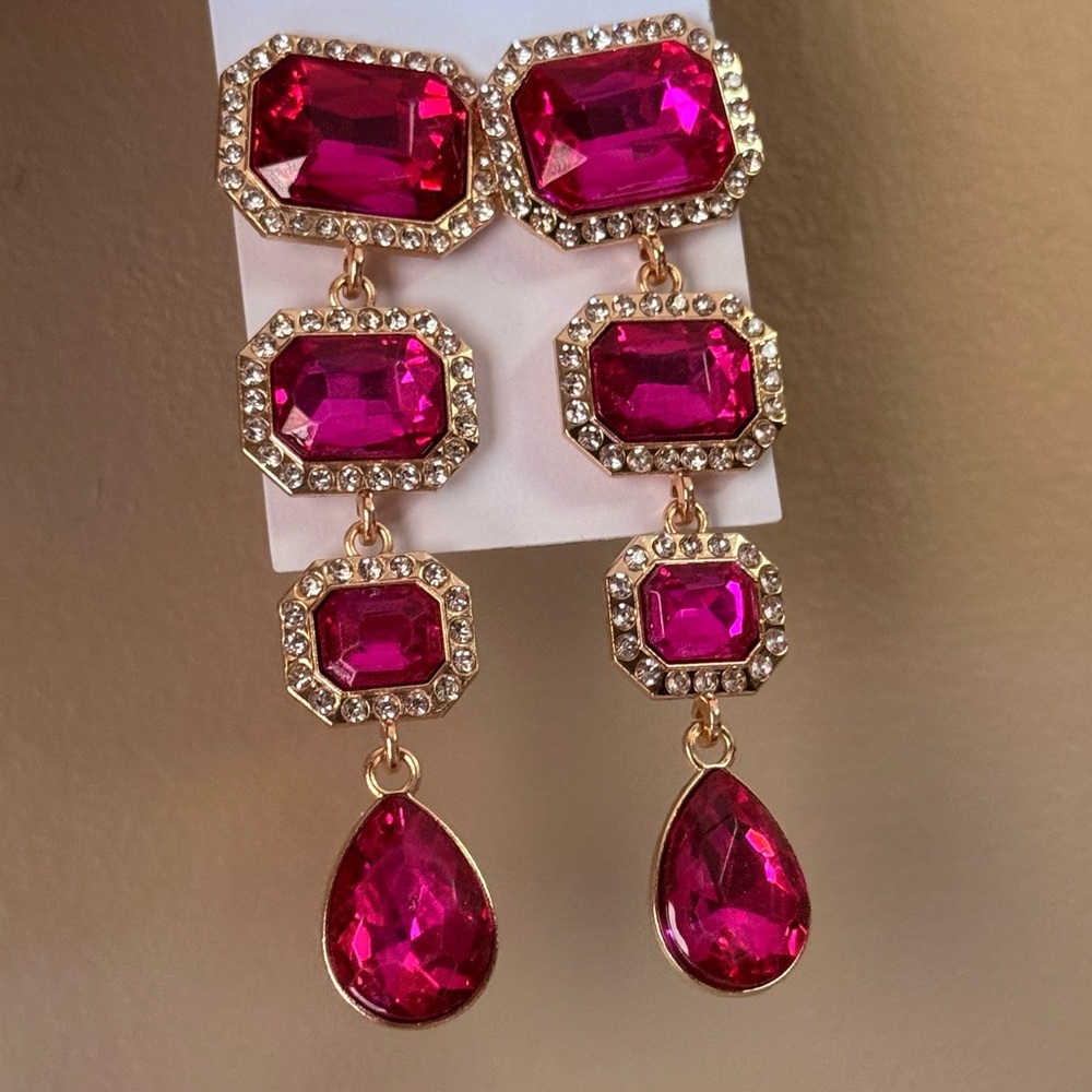 Elegant Pink Gemstone Drop Earrings NEW